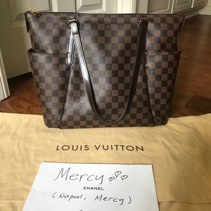 SOLD !!! Authentic Totally Mm Damier Ebene